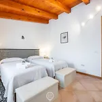 Maria Grazia's Holiday home Massama