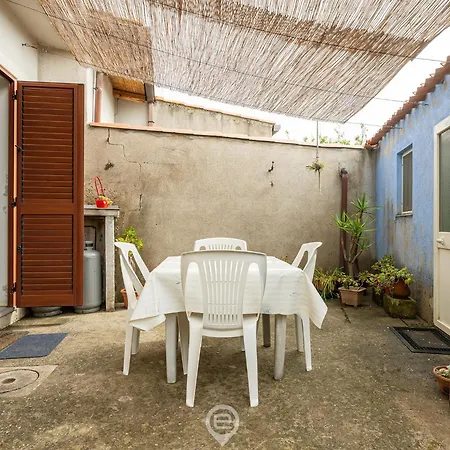 Estay - Maria Grazia'S Holiday Home * Massama